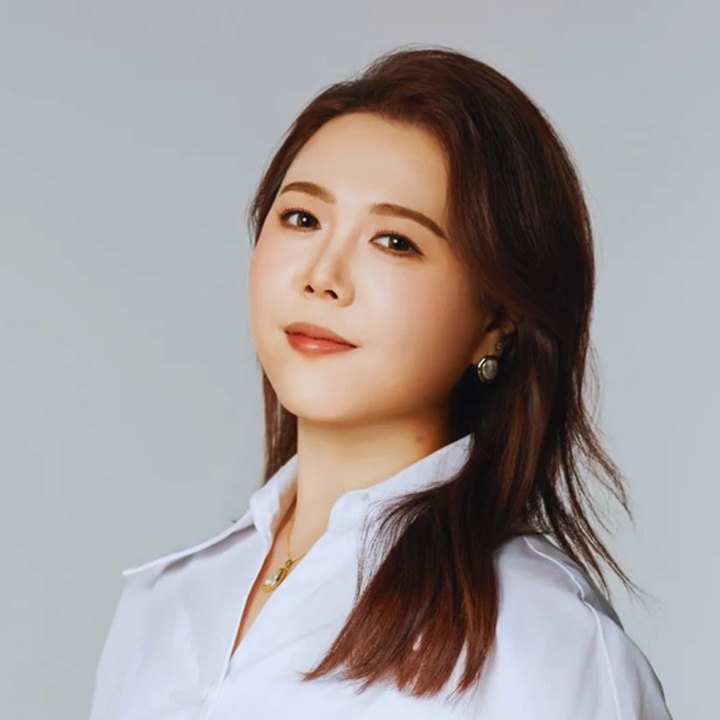 Clara Jiang, Head of Commercial & Strategy